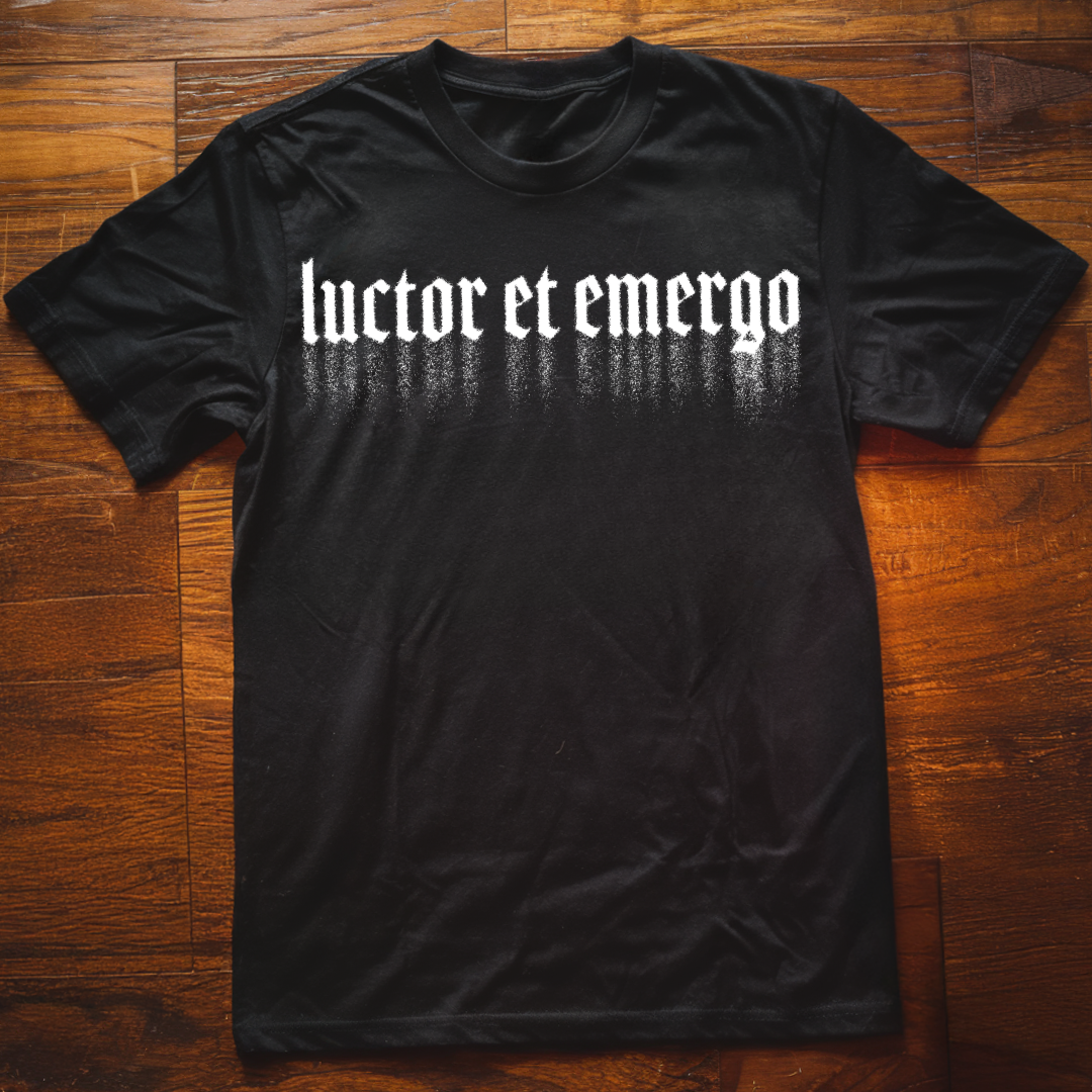 Luctor et Emergo T-Shirt